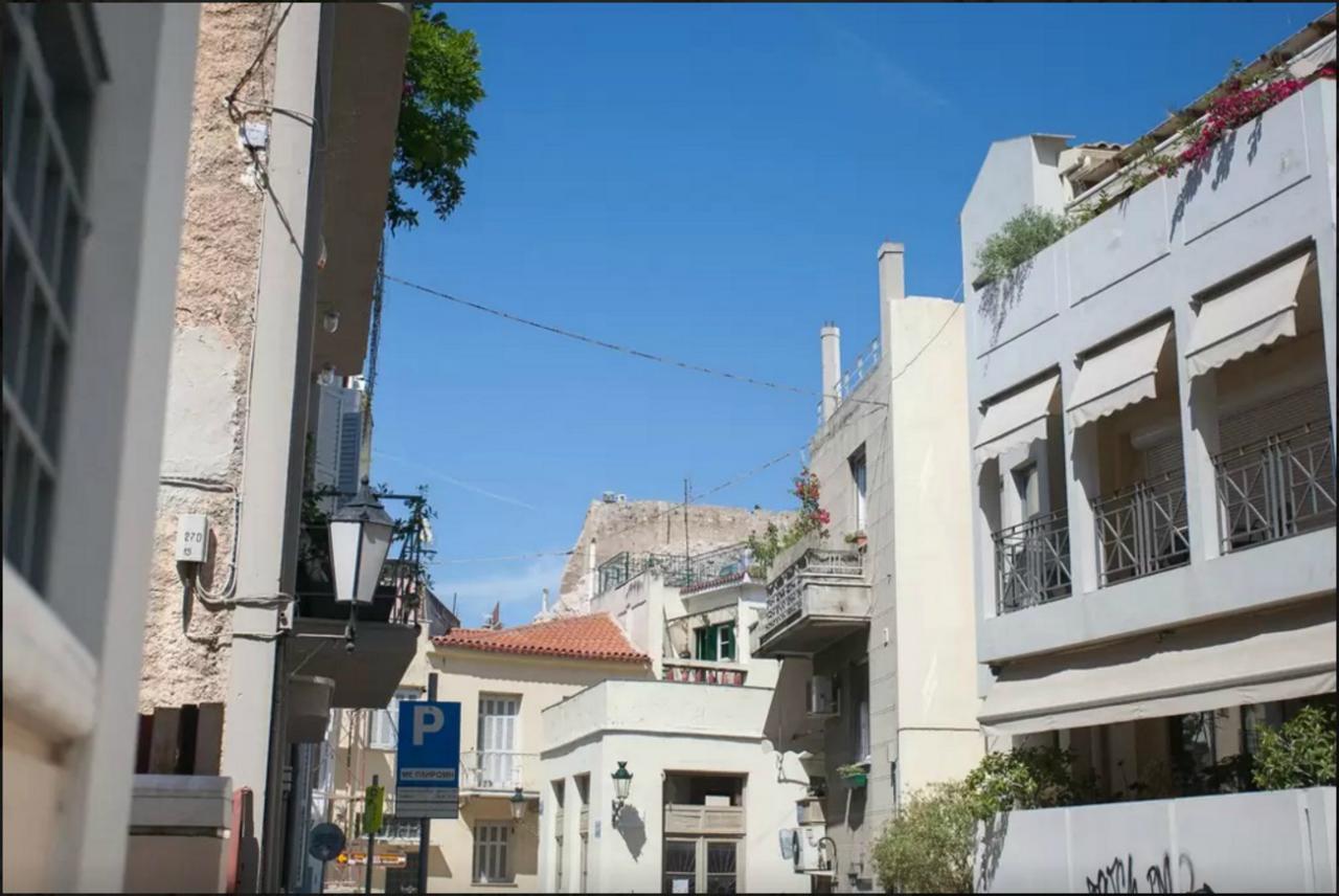 By The Acropolis, In The Heart Of Plaka! Apartamento Atenas Exterior foto