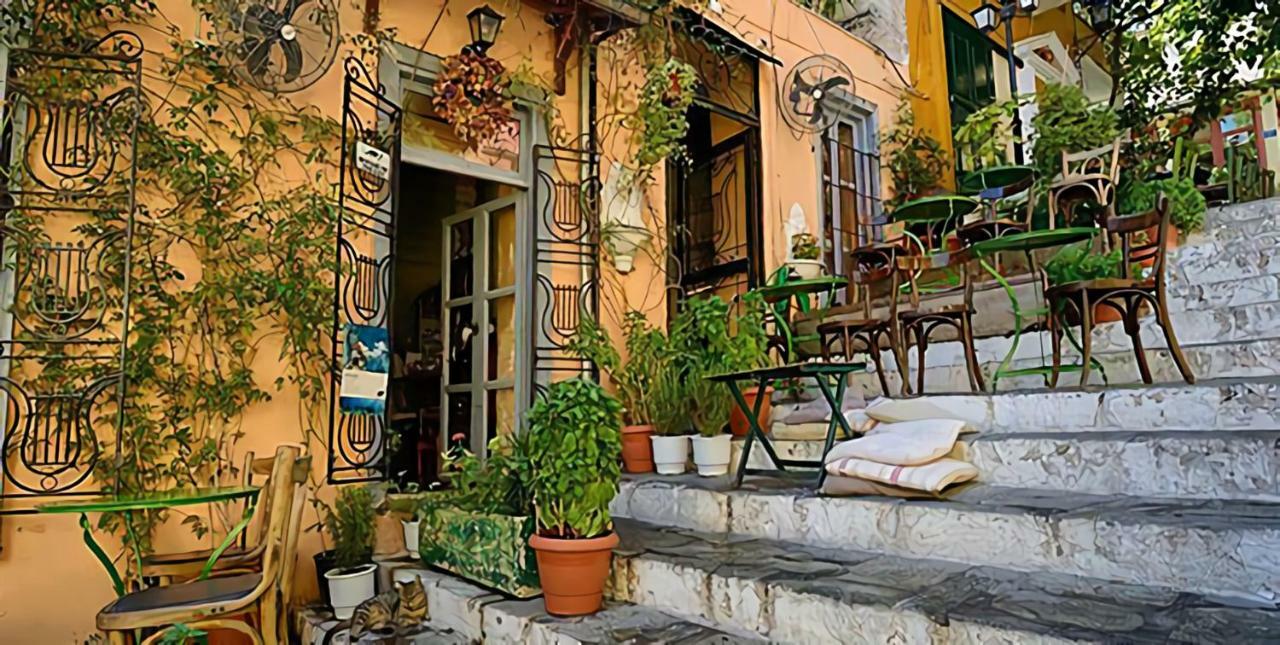 By The Acropolis, In The Heart Of Plaka! Apartamento Atenas Exterior foto