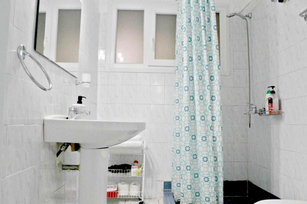 By The Acropolis, In The Heart Of Plaka! Apartamento Atenas Exterior foto